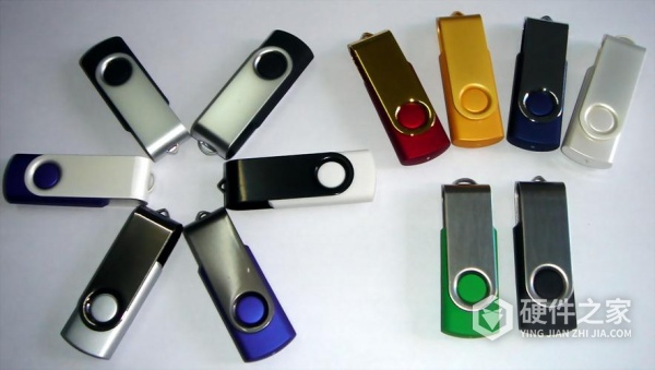 怎么解决插u盘一直弹出格式化