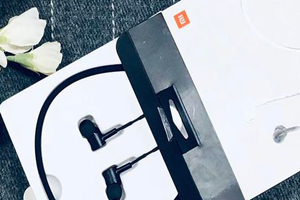 小米line free怎么配对