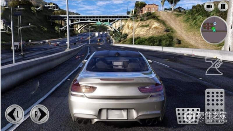 模拟驾驶遨游中国