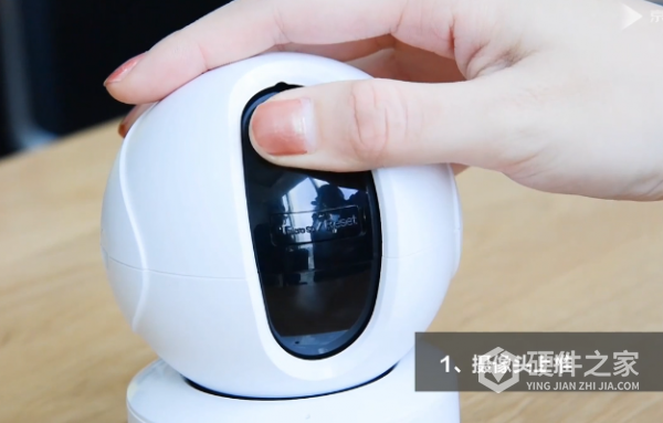 萤石c6cn内存卡插哪里