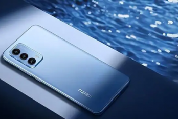 魅族 20是直屏还是曲面屏