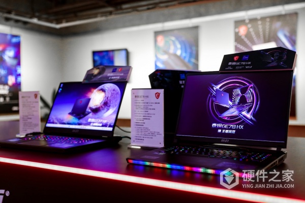 微星泰坦GT77 HX配置参数