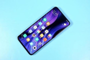 realmex7pro是曲面屏吗