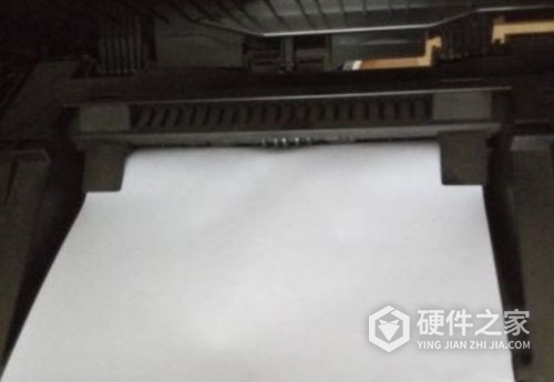 爱普生l4166卡纸怎么拿出来