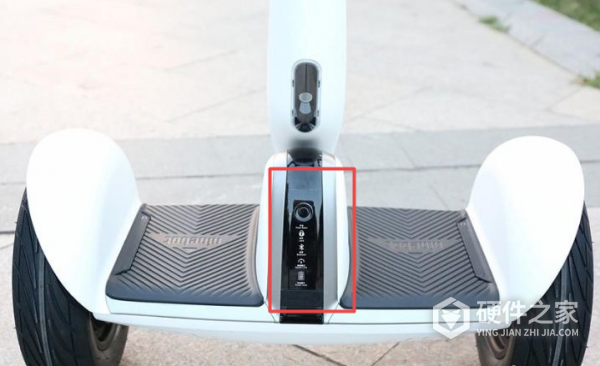 九号平衡车plus怎么充电