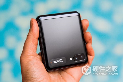 三星zflip3外屏壁纸怎么设置