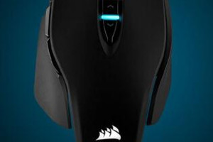 海盗船m65适合抓握还是趴握