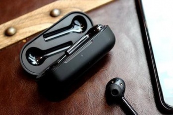 freebuds pro怎么连接智慧生活