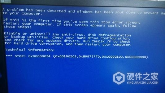 u盘启动进入pe蓝屏怎么办