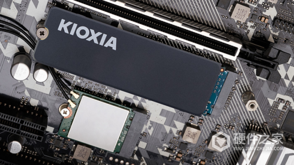 铠侠EXCERIAwithHeatsink固态硬盘配置介绍