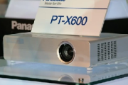 松下ptx600投影机怎么翻转图像