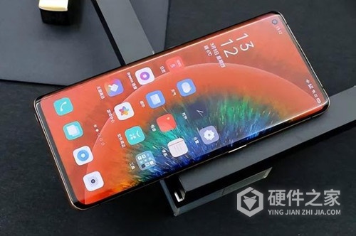 OPPO Find X6用什么屏幕