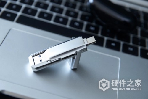 如何恢复u盘断了里面的数据