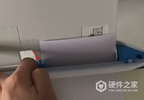 爱普生l8168打印照片从哪里放