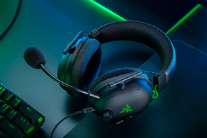 雷蛇旋风黑鲨v2吃鸡怎么设置