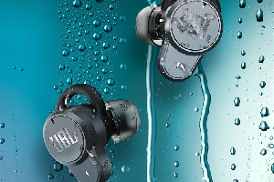 jbl t280tws pro和plus区别