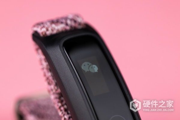 荣耀手环5篮球版可以回信息吗