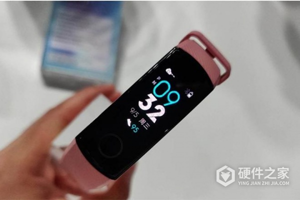 荣耀手环5怎么开机