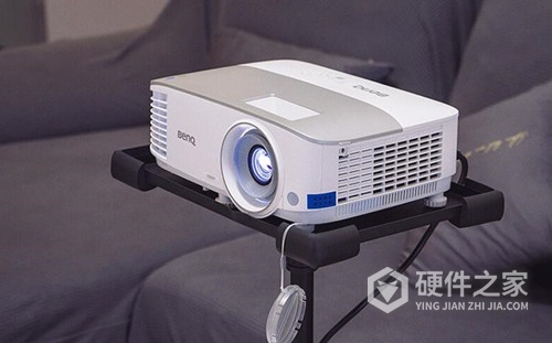 明基e1443投影仪分辨率是多少