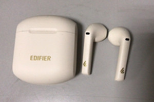 漫步者lollipods plus指示灯闪四次是什么意思