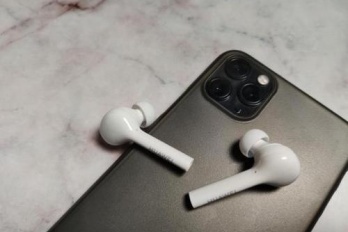 华为freebuds悦享版怎么连接手机