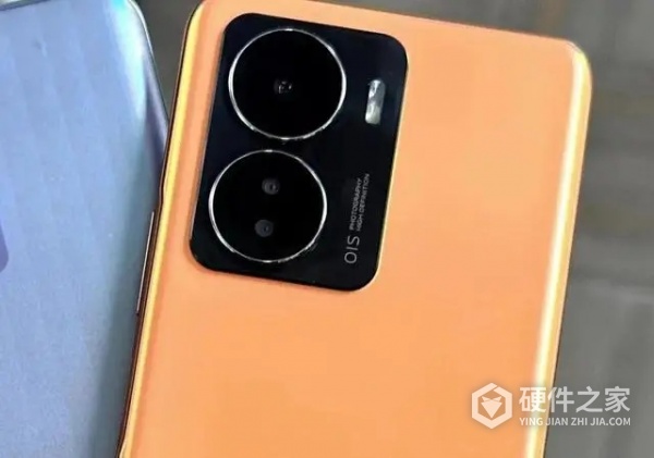 iqoo z7 用的是什么屏幕