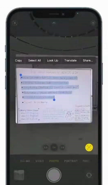 ios15图片转文字怎么用