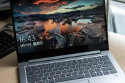 联想小新air14键盘灯怎么打开