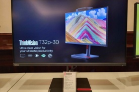 ThinkVision T32p-30 用户指南