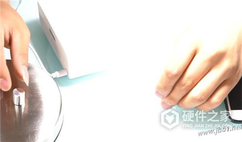 天猫精灵方糖如何控制智能灯泡？