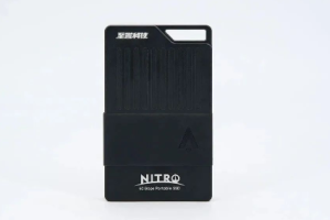 至誉科技 NITRO 系列便携式固态存储