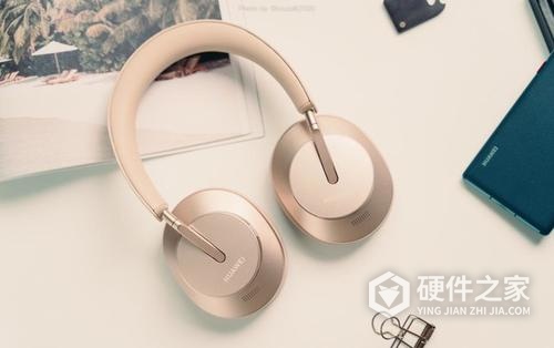 freebuds studio怎么充电