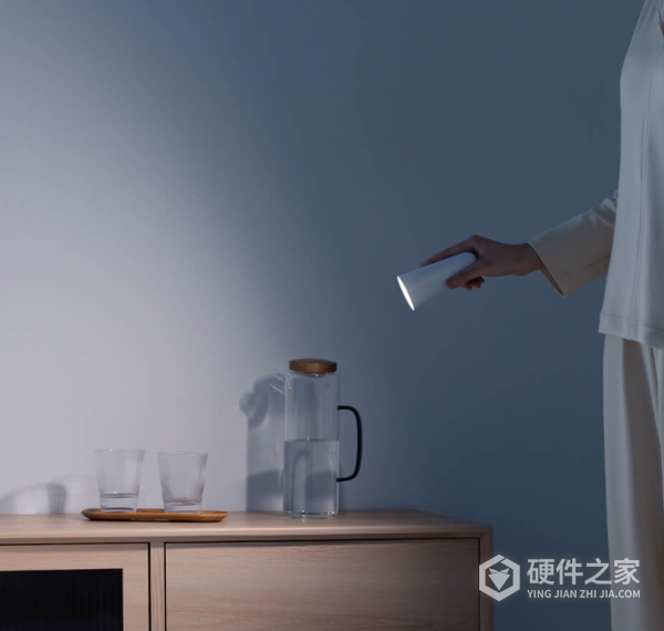 米家多功能充电台灯功能介绍