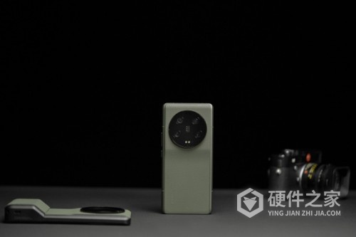 小米 13 Ultra 橄榄绿真机实拍图赏