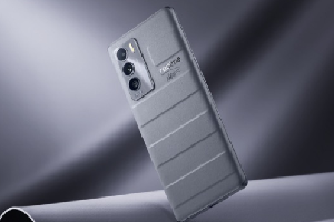 realme真我GT大师探索版怎么唤醒小布