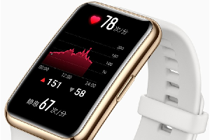 华为watch fit太空人表盘怎么设置