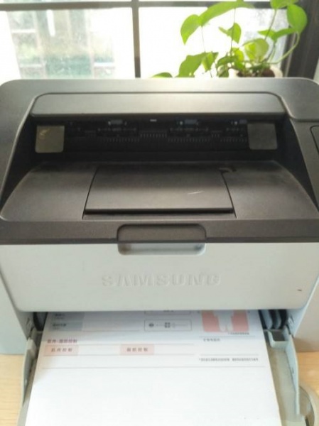 奔图p2206nw怎么加碳粉