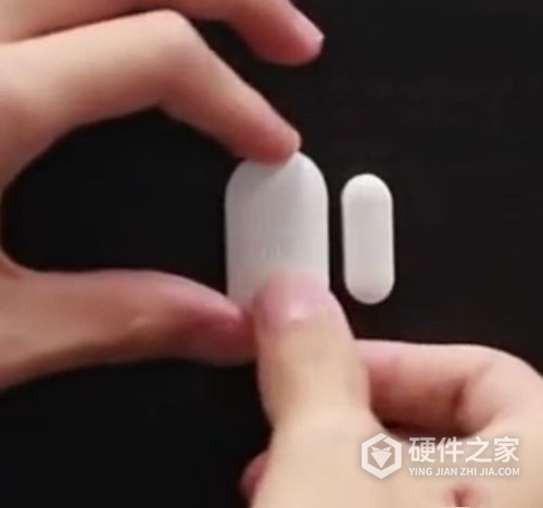 小米门窗传感器怎么换电池