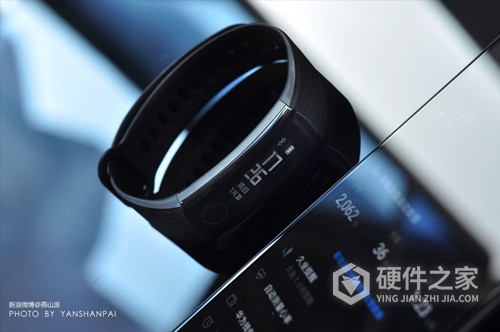 荣耀手环6nfc和普通版有什么区别