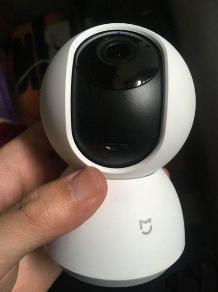 小米摄像机云台版2k内存卡怎么安装