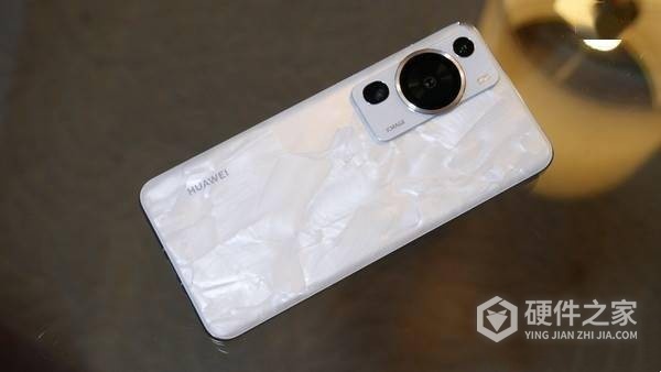 华为洛可可白是什么材质