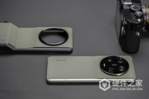 小米 13 Ultra 橄榄绿真机实拍图赏