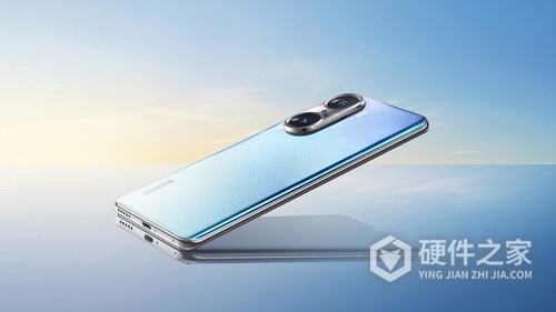 荣耀畅玩40Plus是直屏还是曲面
