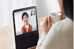 小爱触屏音箱视频通话收费吗