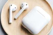 apple airpods充电充多久
