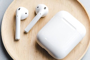 apple airpods充电充多久