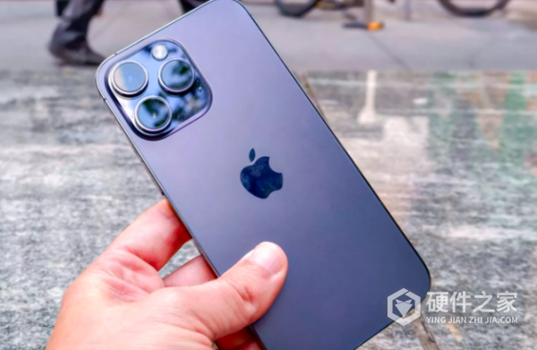 iPhone15Promax几个摄像头