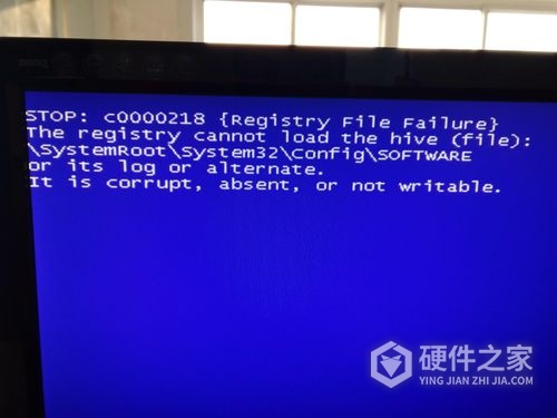 如何解决完美竞技平台蓝屏重启