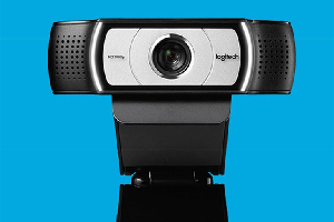 罗技c930e怎么调节模糊程度